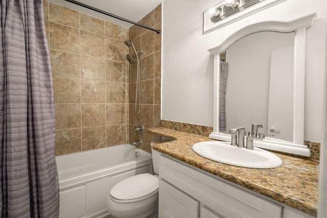71164 Clipper Pl, Abita Springs, LA 70420 - full bath featuring shower / bathtub combination with curtain, vanity, and toilet