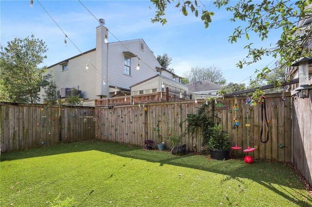 1212 Milan St, New Orleans, LA 70115 - view of yard