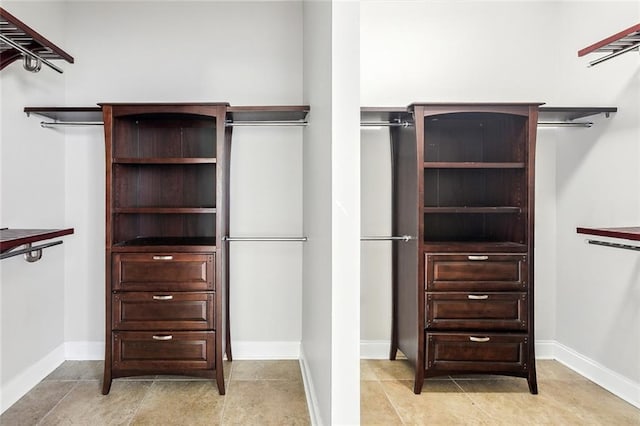 322 Palermo Dr, Slidell, LA 70458 - view of walk in closet