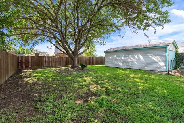 230 Jules Ave, Jefferson, LA 70121 - view of yard with an outdoor structure