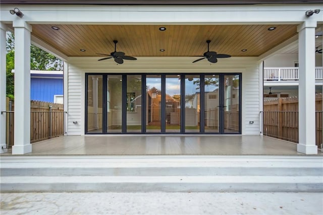 1015 Cadiz St, New Orleans, LA 70115 - view of patio with ceiling fan