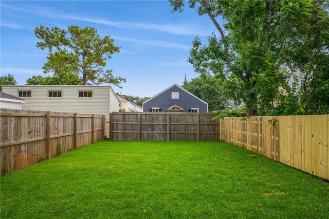 1015 Cadiz St, New Orleans, LA 70115 - view of yard