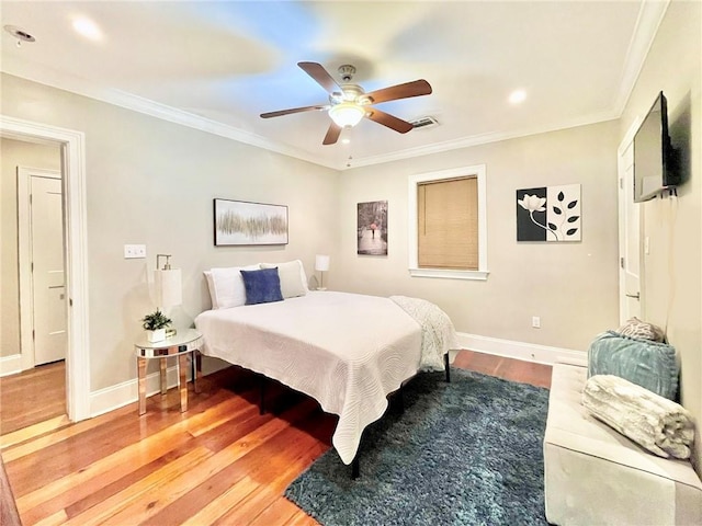 714 Third St, New Orleans, LA 70130 - bedroom featuring light wood-style flooring, baseboards, recessed lighting, ornamental molding, and a ceiling fan
