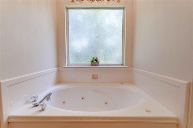 52 Hickory Dr, Covington, LA 70433 - bathroom with a jetted tub