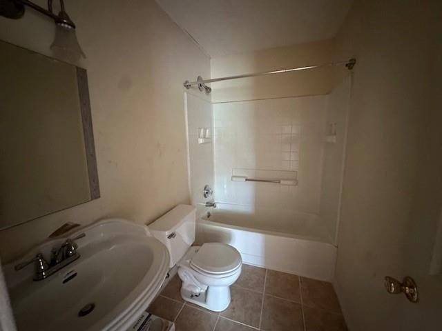 44373 Elmer Magee Rd, Franklinton, LA 70438 - full bath with a sink, toilet, bathing tub / shower combination, and tile patterned floors