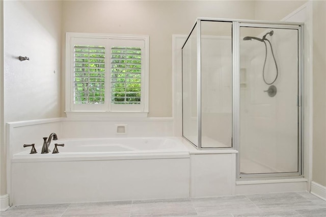 404 Southdown Loop, Covington, LA 70433 - full bath with a shower stall and a garden tub