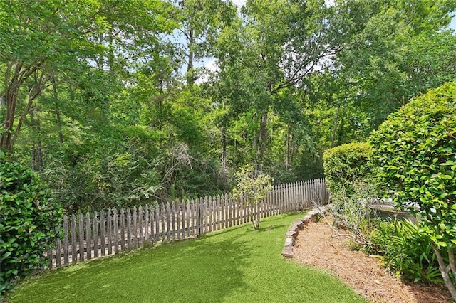 404 Southdown Loop, Covington, LA 70433 - view of yard