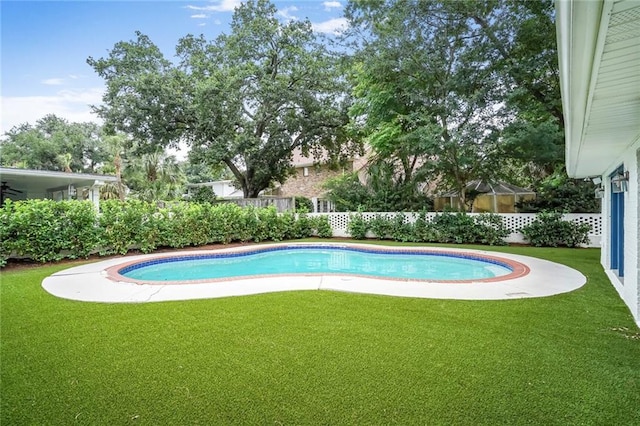 6219 Perlita Dr, New Orleans, LA 70122 - view of swimming pool