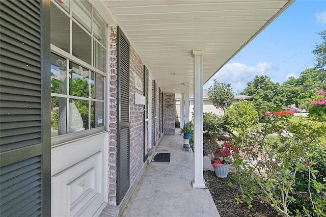4804 Antonini Dr, Metairie, LA 70006 - view of porch