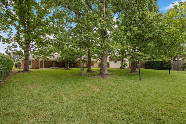1569 Maplewood Dr, Slidell, LA 70458 - view of yard