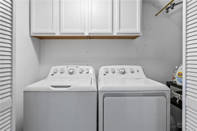 120 W Pineridge St Unit 120, Mandeville, LA 70448 - laundry area with independent washer and dryer and cabinet space