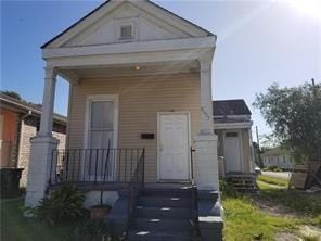 2607 Soniat St, New Orleans, LA 70115 - view of front of house