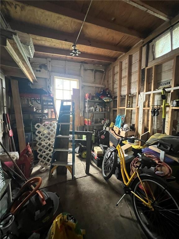2716 Lavender St, New Orleans, LA 70122 - garage with a workshop area