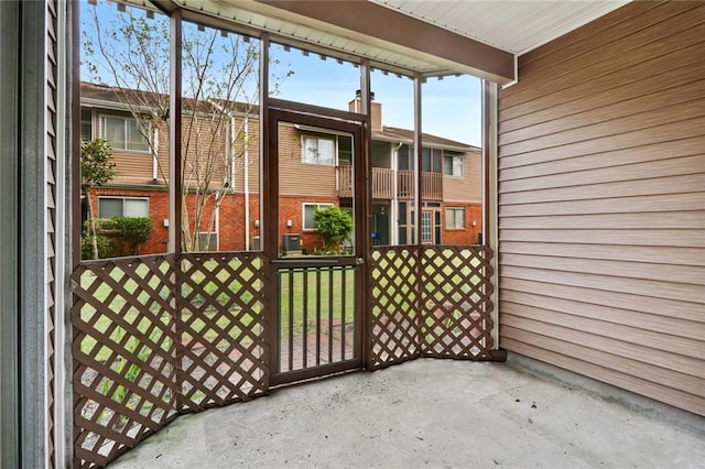 139 Avant Garde Cir Unit 139, Kenner, LA 70065 - view of unfurnished sunroom