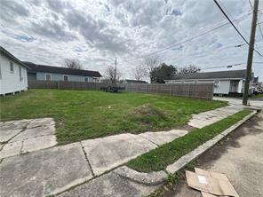 0 8th St, Gretna, LA 70053