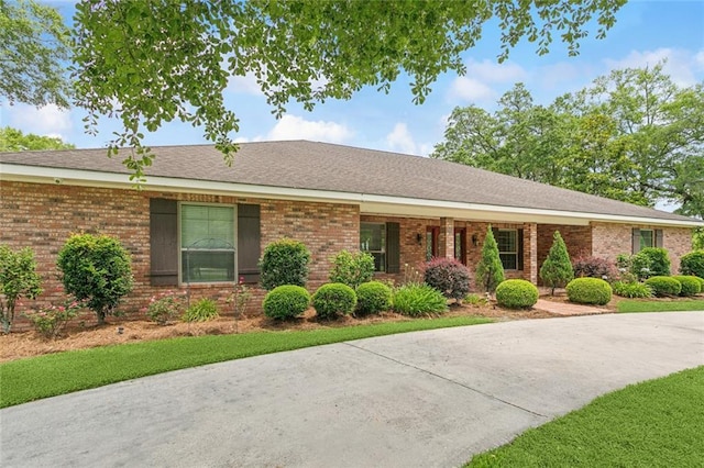 63 Doubloon Dr, Slidell, LA 70461 - ranch-style house featuring brick siding