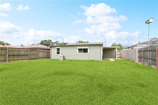 929 Franklin Ave, Jefferson, LA 70123 - rear view of house with central air condition unit