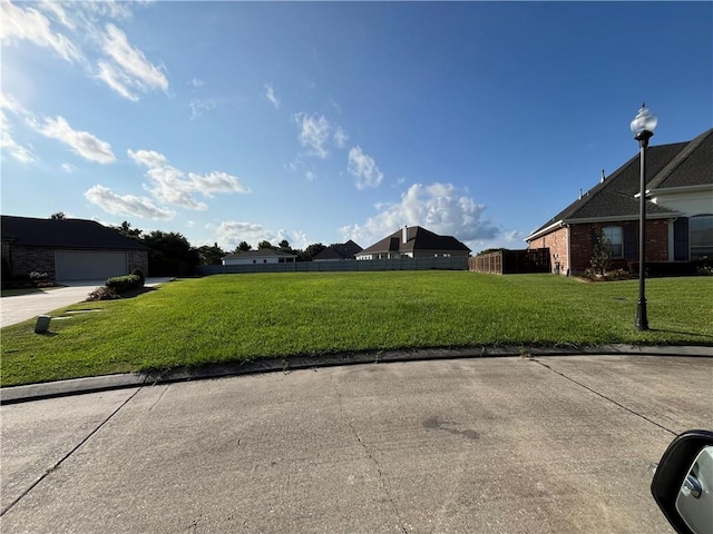 106 Wisteria Ct, Belle Chasse, LA 70037