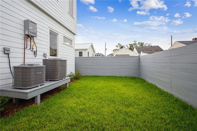 2417 Rousseau St, New Orleans, LA 70130 - view of yard with central AC