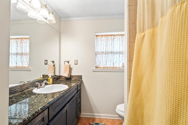 929 Carnation Ave, Metairie, LA 70001 - full bath featuring vanity, crown molding, tile patterned flooring, and a shower with shower curtain