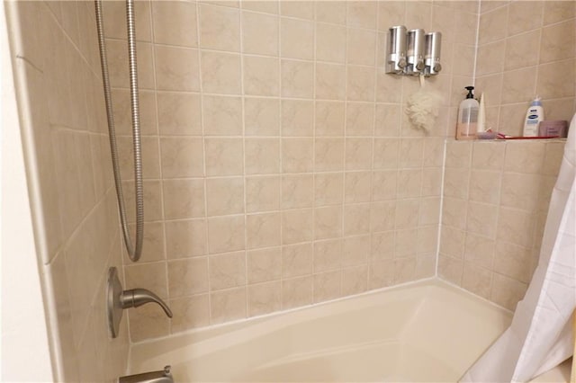 929 Carnation Ave, Metairie, LA 70001 - full bath with shower / bath combination with curtain