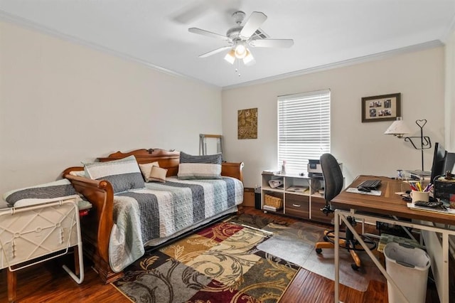 929 Carnation Ave, Metairie, LA 70001 - bedroom with wood finished floors, ornamental molding, a desk, and a ceiling fan