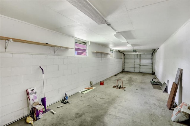 105 Norland Ave, New Orleans, LA 70131 - garage featuring concrete block wall