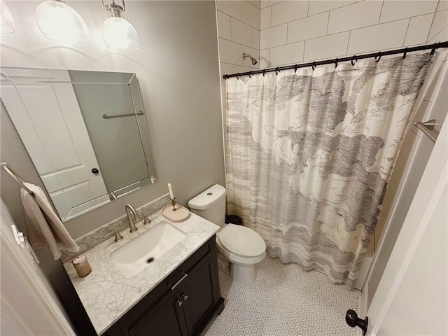 206 E Pecan St, Ponchatoula, LA 70454 - bathroom featuring vanity and toilet