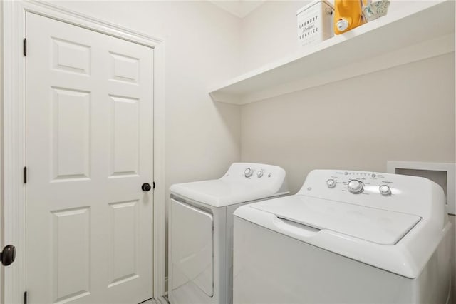 502 W 7th Ave, Covington, LA 70433 - laundry room with washer and dryer