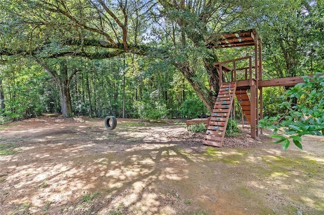 23375 Lowe Davis Rd, Covington, LA 70435 - view of yard with stairway