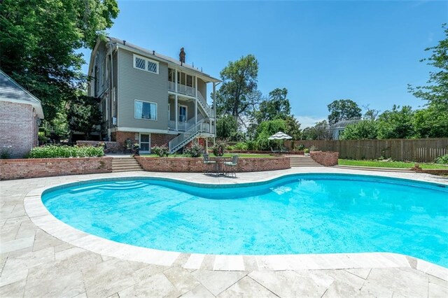 212 Linton Ave, Natchez-Ms, MS 39120 - view of pool featuring stairs
