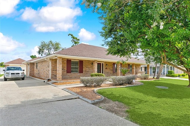 1825 Lake Superior Dr, Harvey, LA 70058 - ranch-style house featuring brick siding and a front lawn