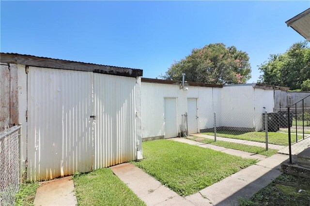 233537 Jasmine St, New Orleans, LA 70122 - view of shed