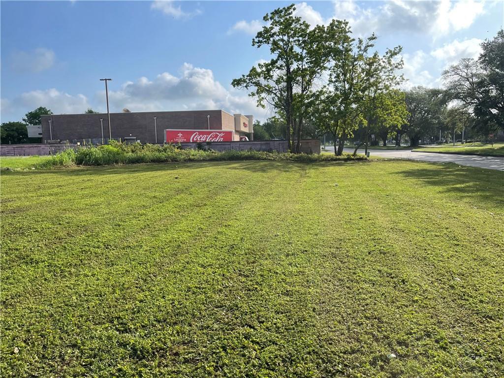5701 Louis Prima Dr, New Orleans, LA 70128 - photo 3