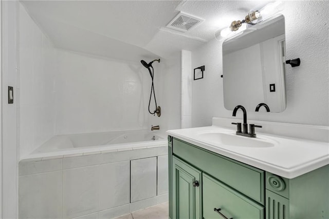 2202 Wirth Pl, New Orleans, LA 70115 - bathroom featuring vanity and shower / tub combination