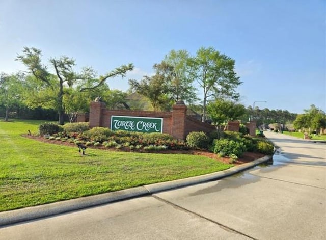 531 N Caleb Dr, Slidell, LA 70461 - community / neighborhood sign featuring a yard