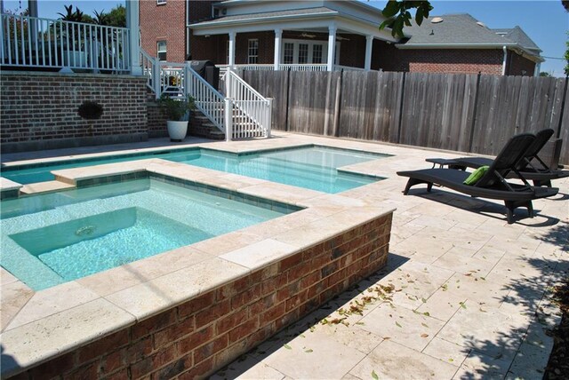 6925 Canal Blvd, New Orleans, LA 70124 - view of yard featuring a porch