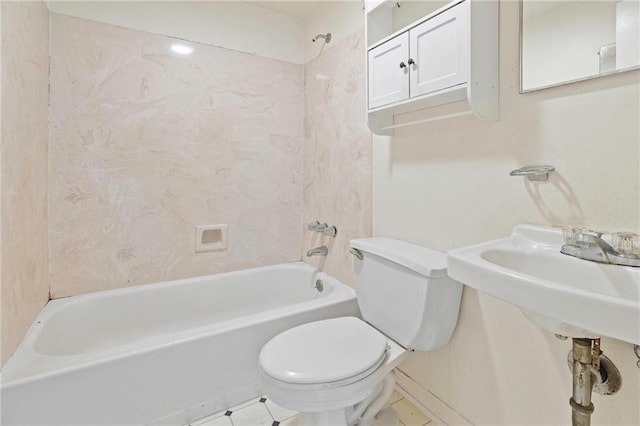 401 Oak Ave, Harahan, LA 70123 - bathroom with shower / bathtub combination and toilet