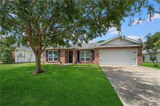 995 Maple Creek Dr, Slidell, LA 70461 - photo 2