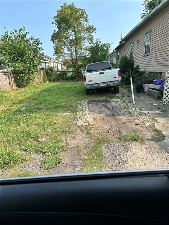 2814 Comus Ct, New Orleans, LA 70117