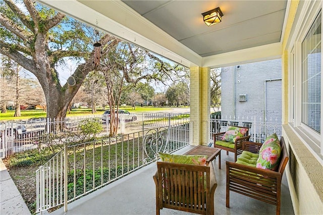6118 Canal Blvd, New Orleans, LA 70124 - view of covered porch