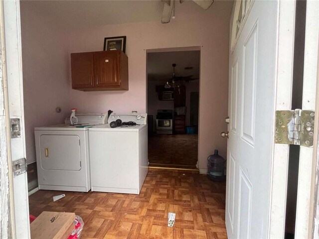 804 Shrewsbury Rd, Jefferson, LA 70121 - laundry area with a ceiling fan and separate washer and dryer