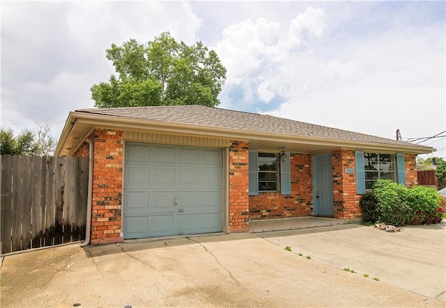 2804 Transcontinental Dr, Metairie, LA 70006 - ranch-style house featuring brick siding, a garage, and concrete driveway