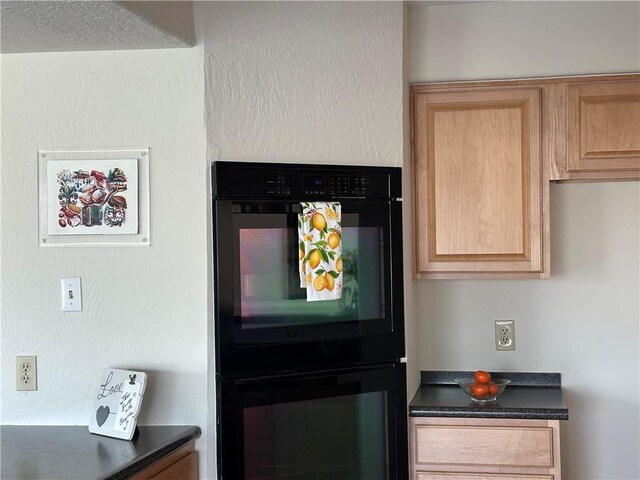 4231 San Trovaso St, New Orleans, LA 70129 - kitchen with dark countertops
