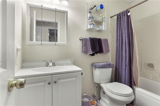 5833 N Oak Dr, Marrero, LA 70072 - full bath with toilet, vanity, and shower / bathtub combination with curtain