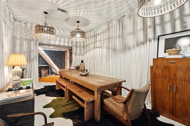 927 Dauphine St, New Orleans, LA 70116 - view of dining area