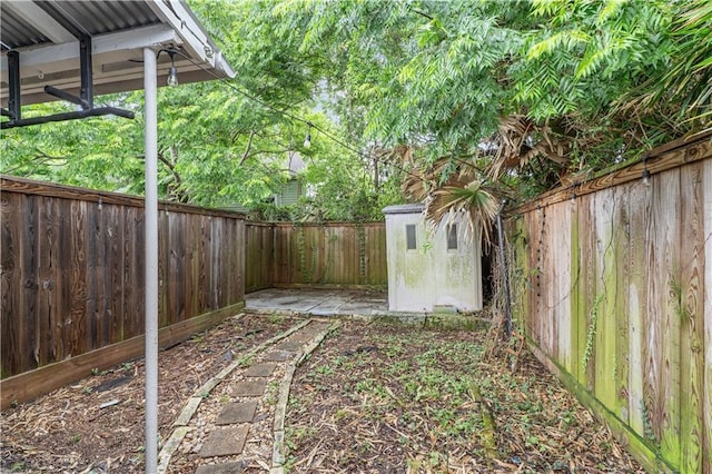 82729 Mazant St, New Orleans, LA 70117 - view of fenced backyard