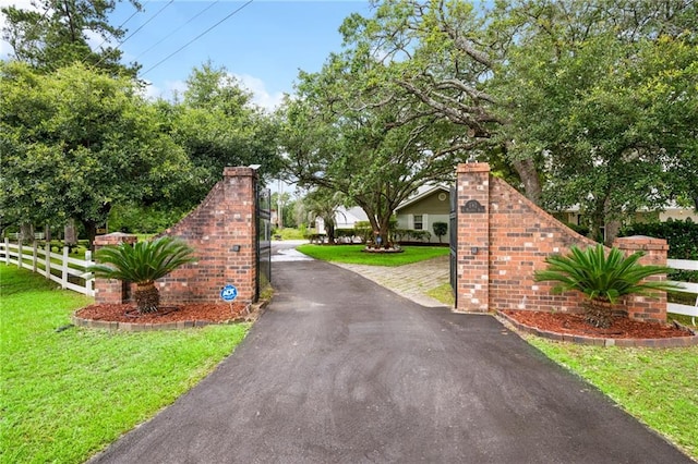 581 S Military Rd, Slidell, LA 70461 - view of gate
