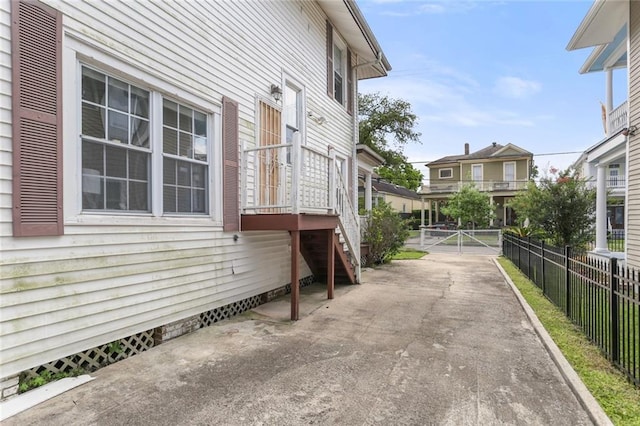 2031 General Taylor St, New Orleans, LA 70115 - view of property exterior