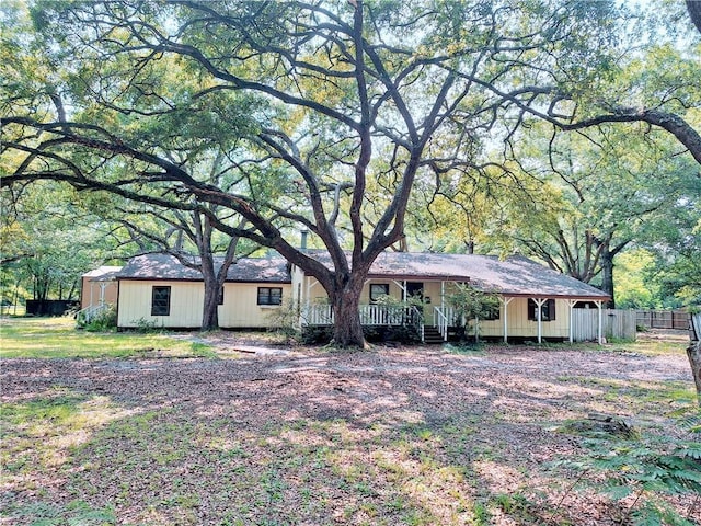 62037 Wildflower Ln, Lacombe, LA 70445 - photo 1
